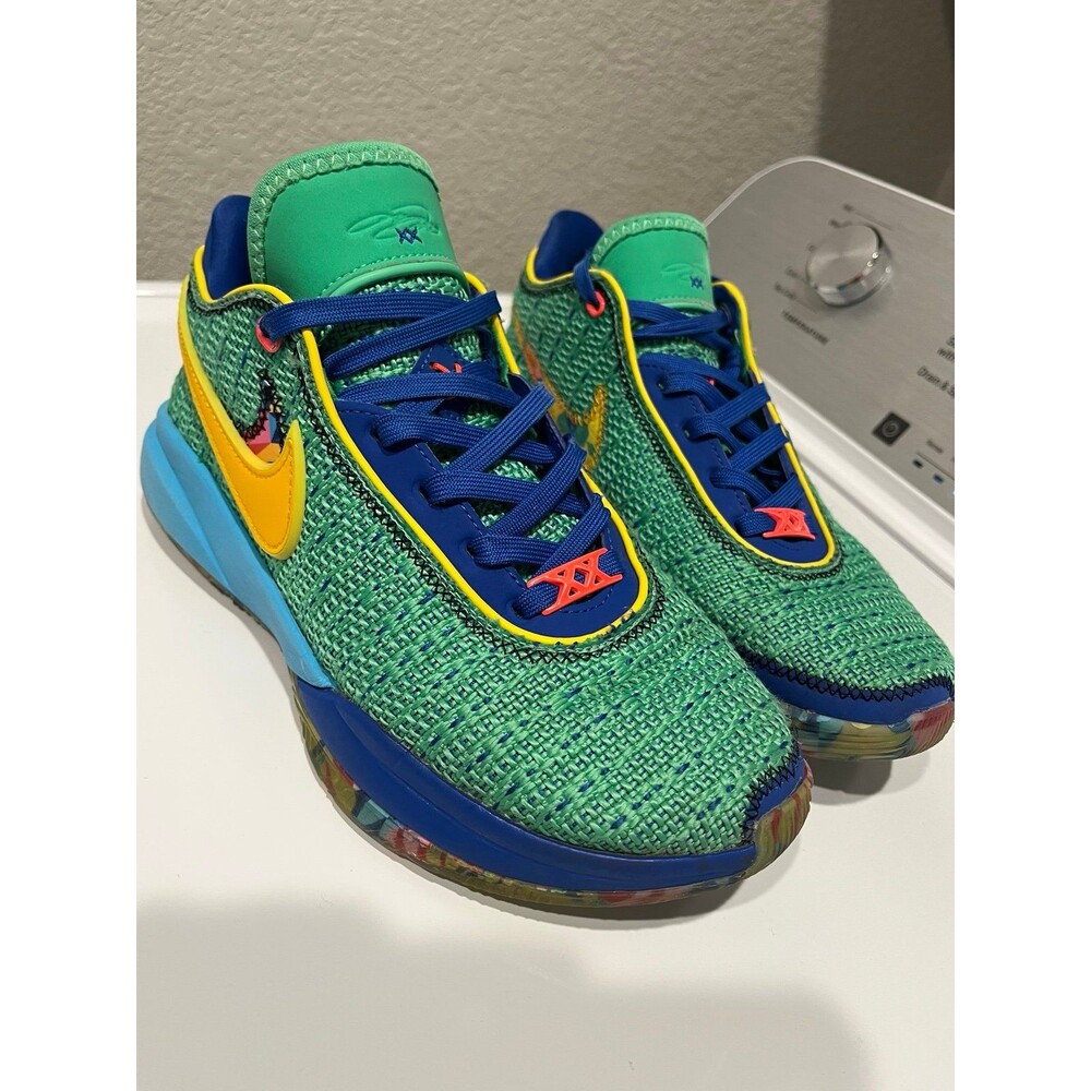 Nike LeBron XX 20 “Time Machine” Green Multi-Color Basketball Shoes Size 6.5Y